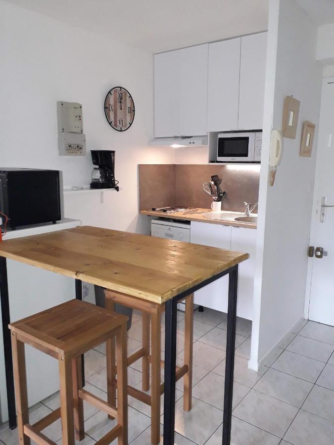Le Venizio - Classe 2 Etoiles - T2 Climatise, Avec Terrasse, Parking, Pret De Velos, 10 Minutes A Pied Gare Et Centre Ville Sète Buitenkant foto